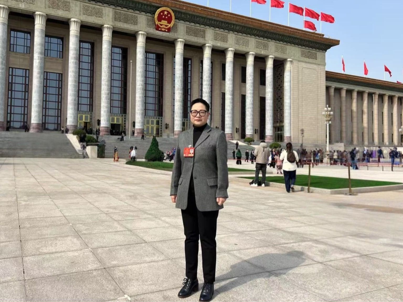 “学习强国”首页报道2026世界杯中文网站校长黄艳履职建言-1027-媒体关注